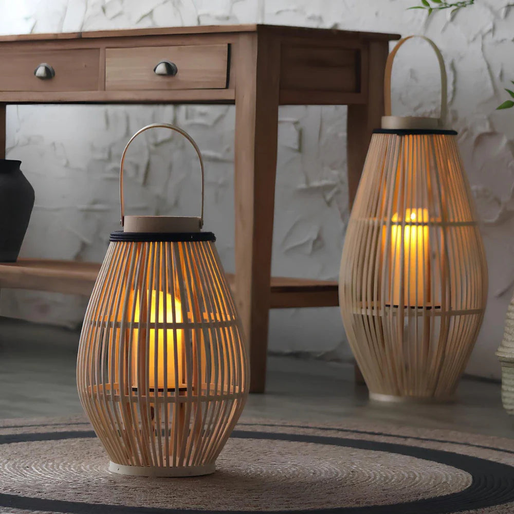 Bamboelantaarn Handgeweven, Draadloos en Duurzaam – Warm Wit Licht, Verkrijgbaar in Medium en Groot