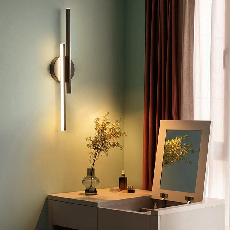 Moderne Wandlamp Zwart van Aluminium en Ijzer met LED Verlichting – Warm en Koel Wit Muurlamp voor Binnengebruik