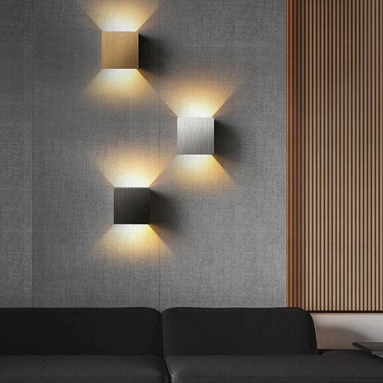 Moderne Wandlamp met Verstelbare Lichtkleur – Aluminium en Acryl Muurlamp voor Binnengebruik