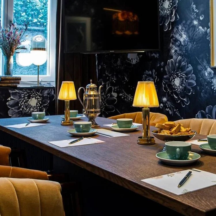 Draadloze LED Tafellamp met Dimbare Verlichting en Afneembare Lampenkap - Goud 7