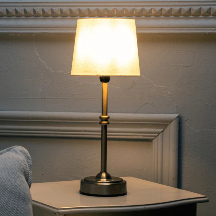 Draadloze Oplaadbare Tafellamp met Retro Design – LED, Dimfunctie, Ideaal voor Binnen en Buiten 6