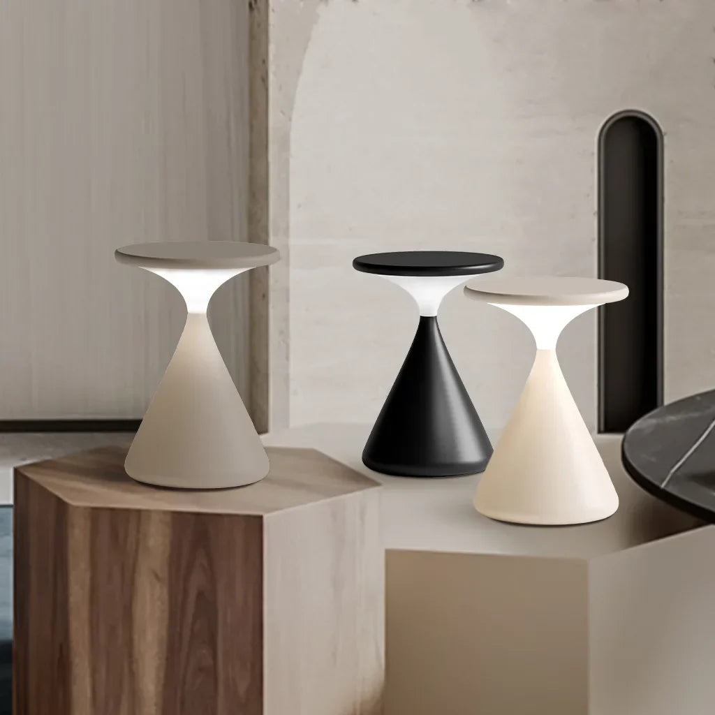Draadloze Tafellamp in Zandloper Vorm – Stijlvolle Verlichting voor Elk Interieur 1