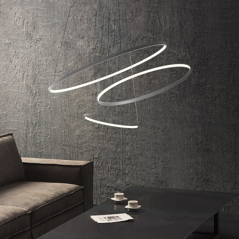 Moderne Kroonluchter in Goud of Zwart met Aanpasbare Ringen – Elegante LED Verlichting voor Woonkamer en Slaapkamer