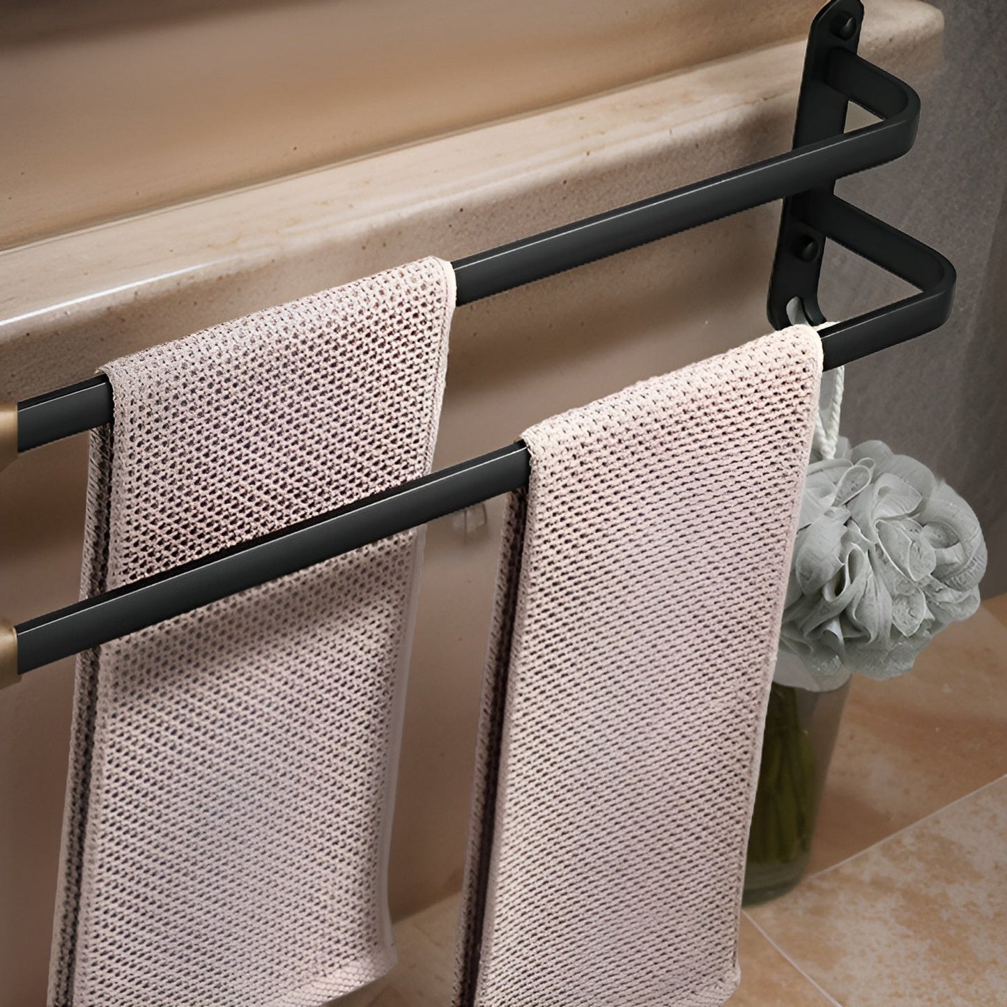 Handdoekhouder Wandmontage 3-laags van Aluminium – Zwart, Ruimtebesparend Ontwerp 2
