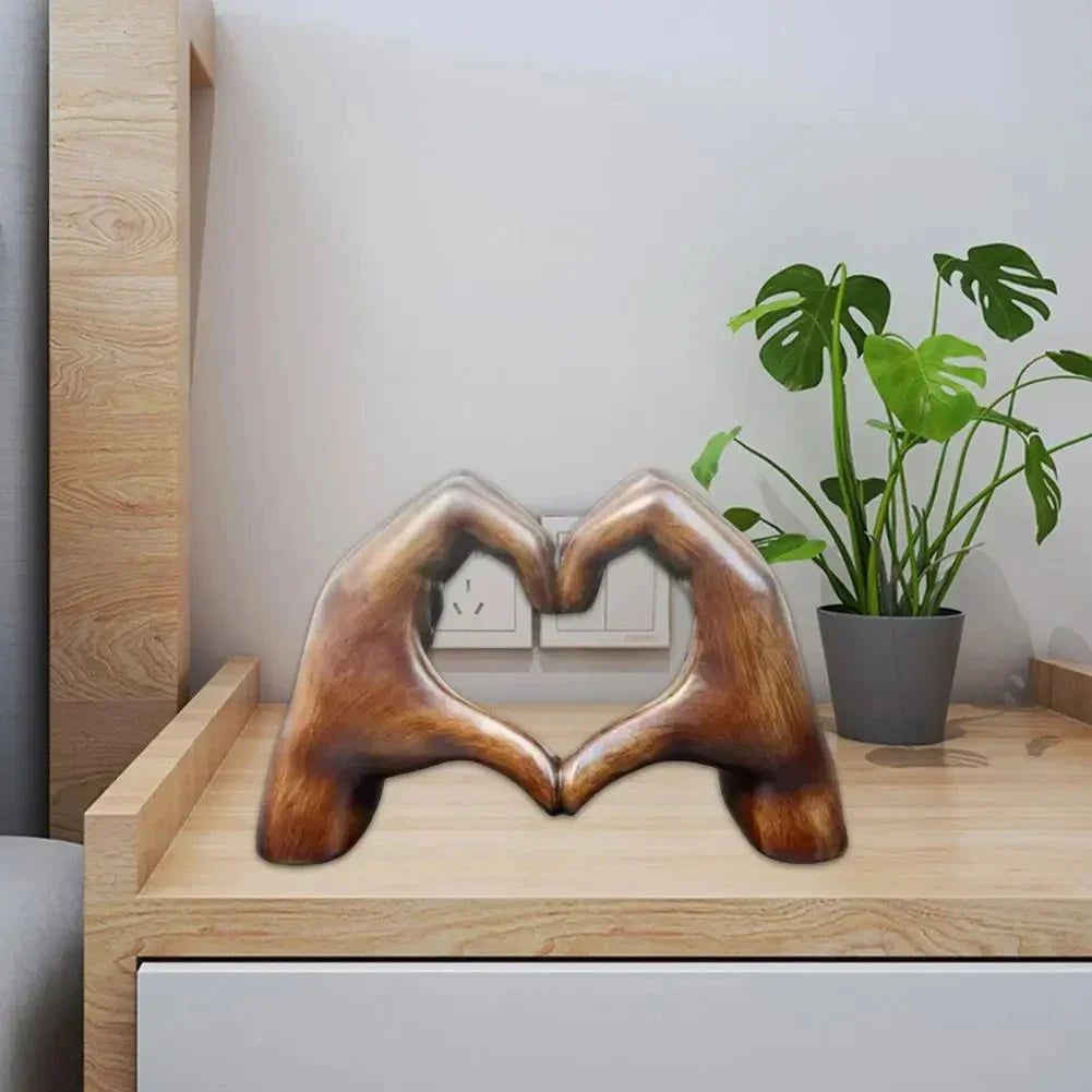 Houten Beeldje van Hartvorm – Handgemaakt Ornament voor Interieurdecoratie 3