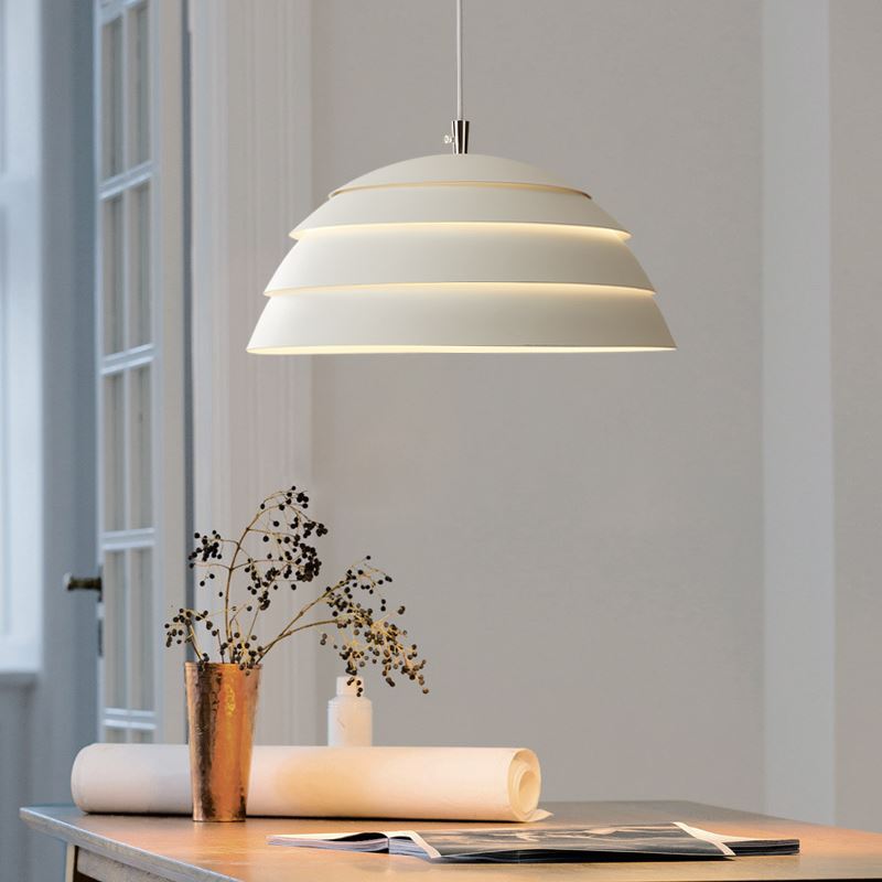 Moderne Zwarte Hanglamp voor Eettafel – Koepelvormige LED Woonkamer Lamp met E27 Fitting, Minimalistisch Ontwerp