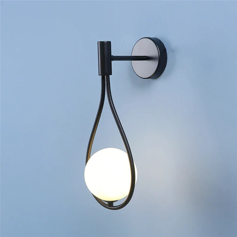 Metalen Glazen Bol LED Wandlamp – Modern Design met Warm Witte Verlichting 6