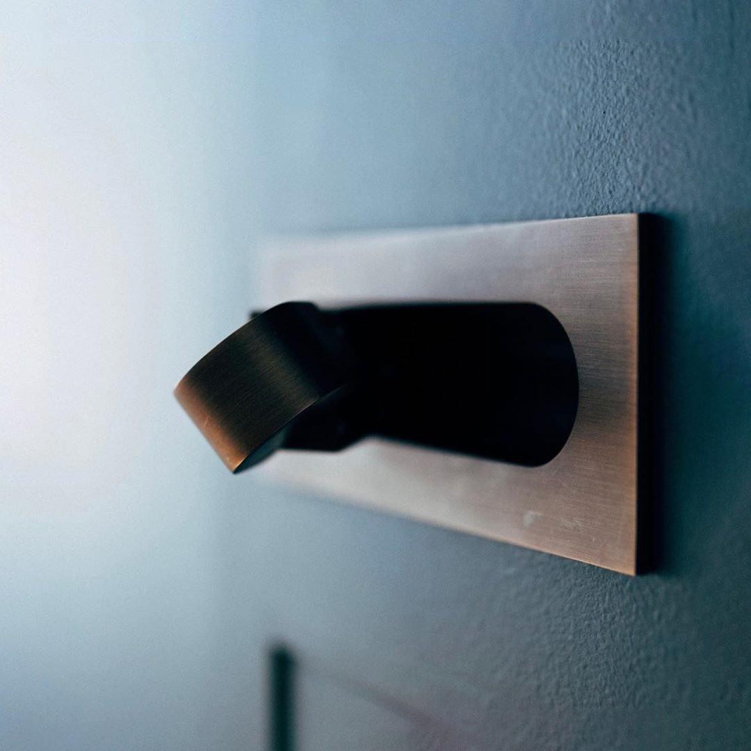 Moderne LED Nachtkastlamp met Verstelbare Kop en Warm Licht – Aluminium, 3000K, Eenvoudige Drukknopschakelaar, Ideaal voor Bedside 5