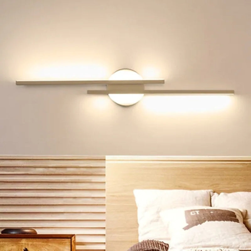 Moderne LED Wandlamp Alana - Dubbele Lijnen, Zwart/Wit, Metaal voor Slaapkamer en Woonkamer 2