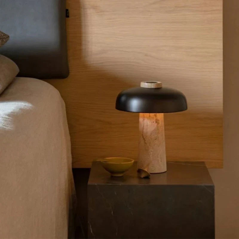 Natuurlijke Travertin Tafellamp met Scandinavisch Design – Aardse Verfijning voor Elke Ruimte 2