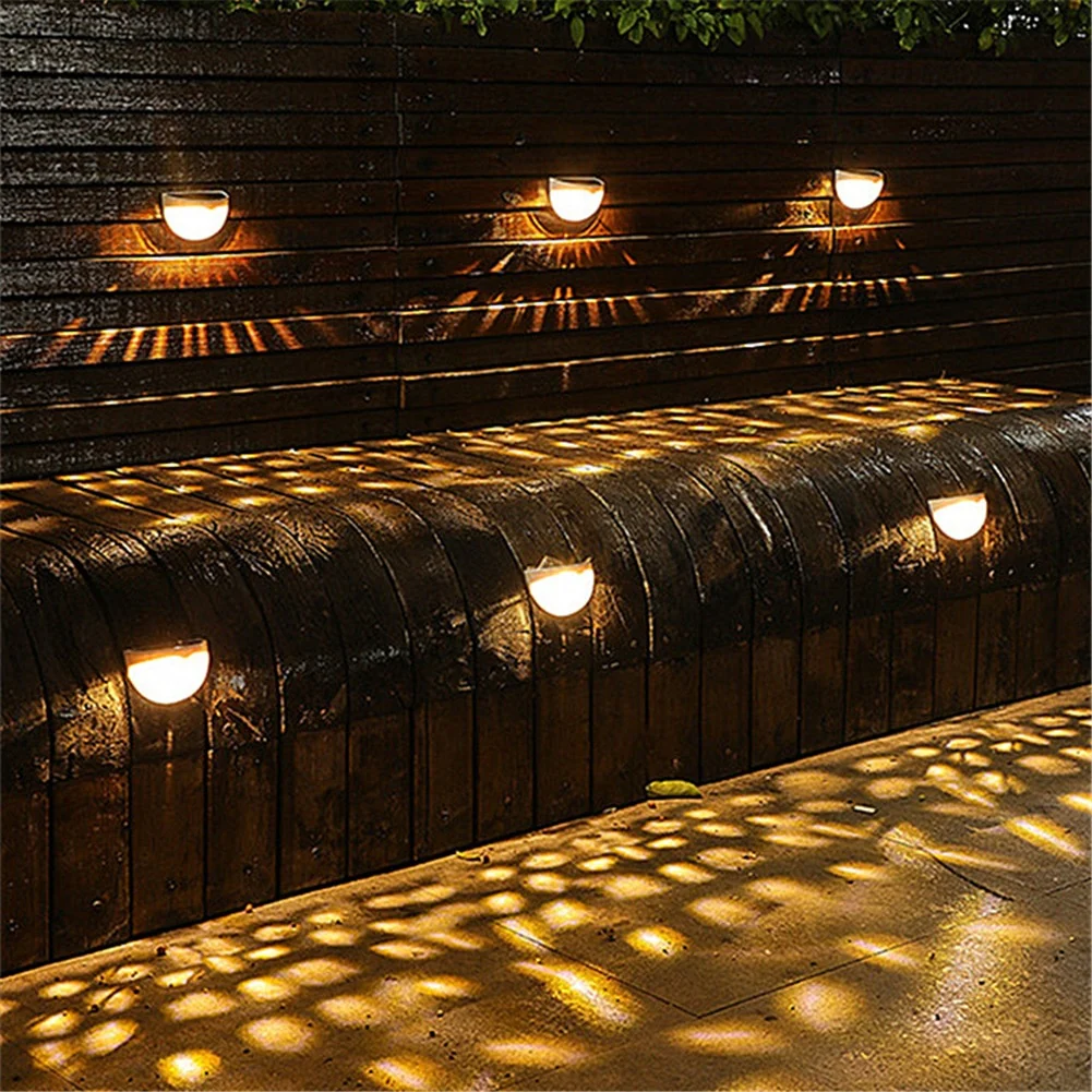 Zonne Buitenwandlamp met Waterdicht Ontwerp en Automatische Verlichting – Draadloos en Eenvoudig te Installeren
