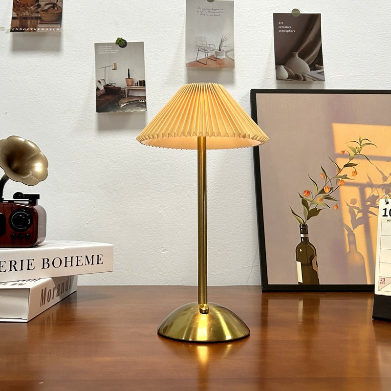 Scandinavische Draadloze Tafellamp – Oplaadbare LED Lamp met Aanraakschakelaar voor Nachtkastje en Slaapkamer 1