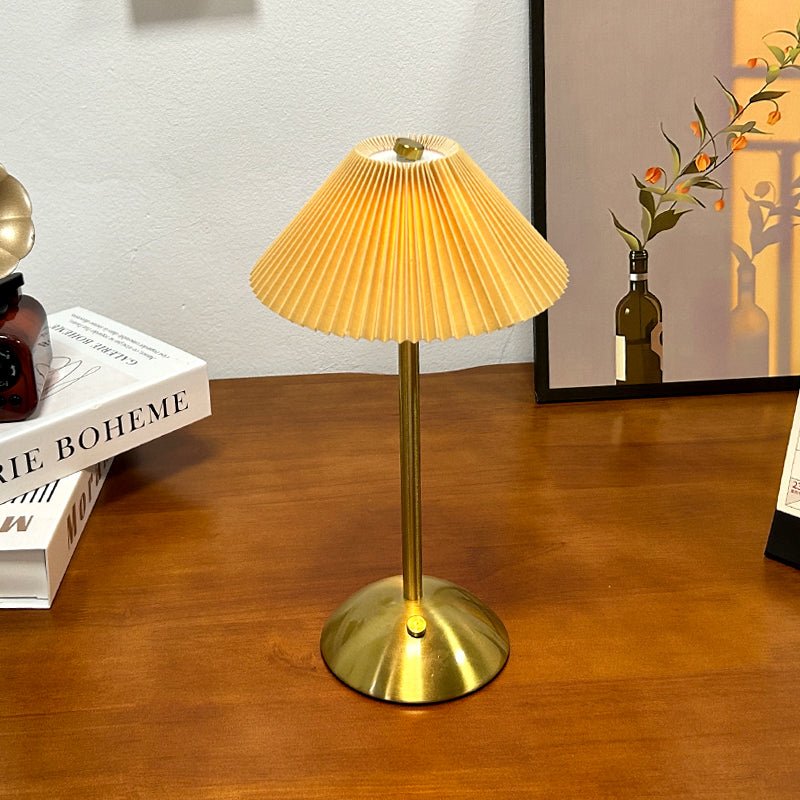 Scandinavische Draadloze Tafellamp – Oplaadbare LED Lamp met Aanraakschakelaar voor Nachtkastje en Slaapkamer 2