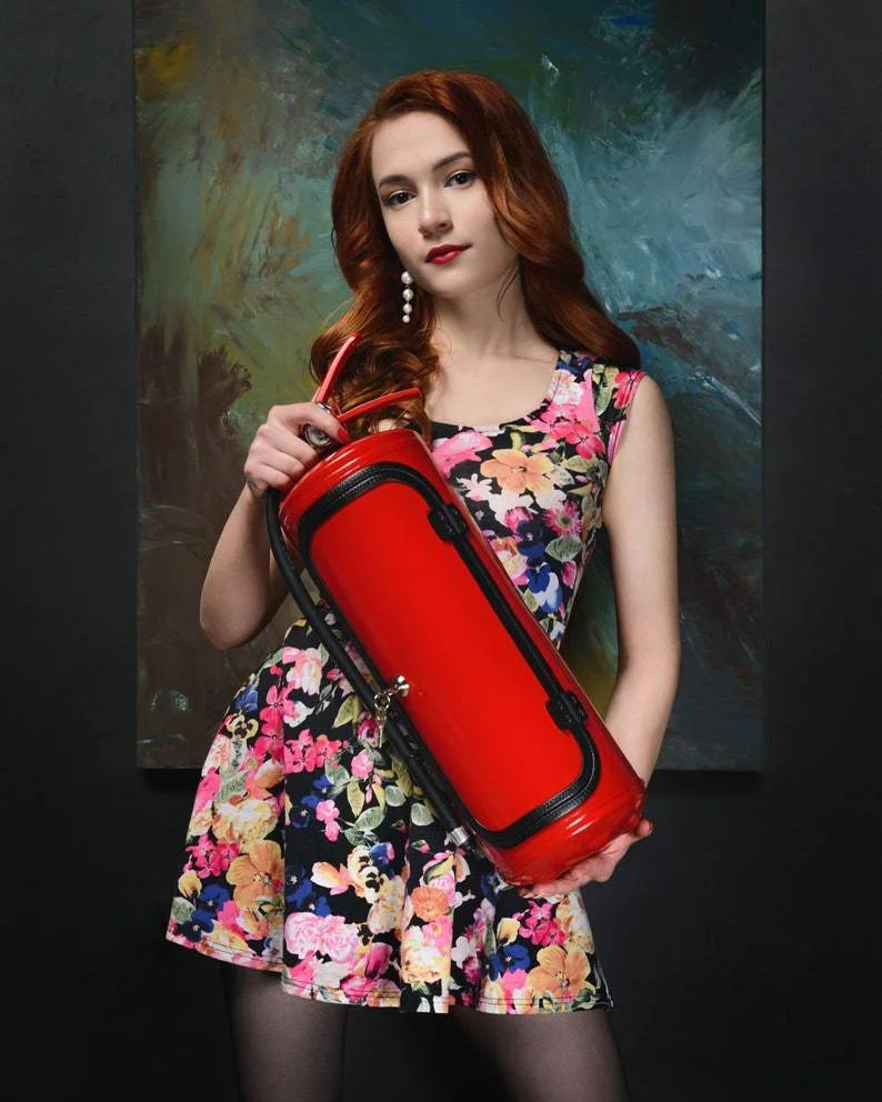 Verstopte Bar in Brandblusser Design – Uniek voor Drankbewaring, Ruimte voor Fles en Accessoires, Metaal, 38 cm x 12 cm x 12 cm 6