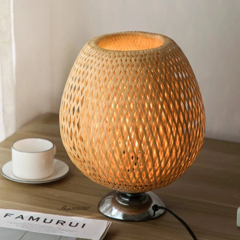 Vintage Bamboe Tafellamp – Rustiek Design voor Warme Sfeer in Woonkamer en Slaapkamer