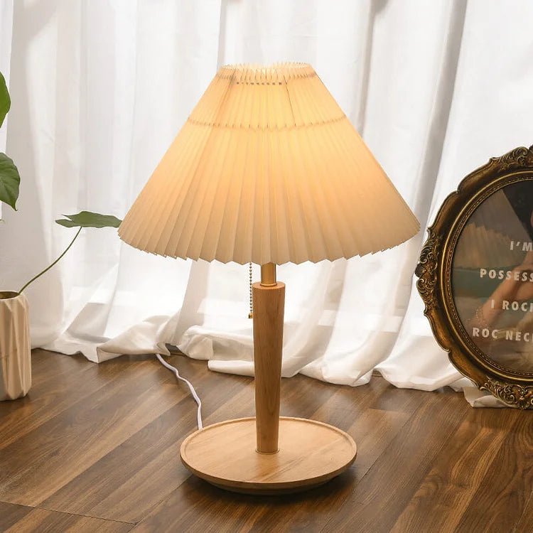 Vintage Geplooide Houten Tafellamp met LED Verlichting - Tijdloos Design voor Woonkamer en Slaapkamer 7