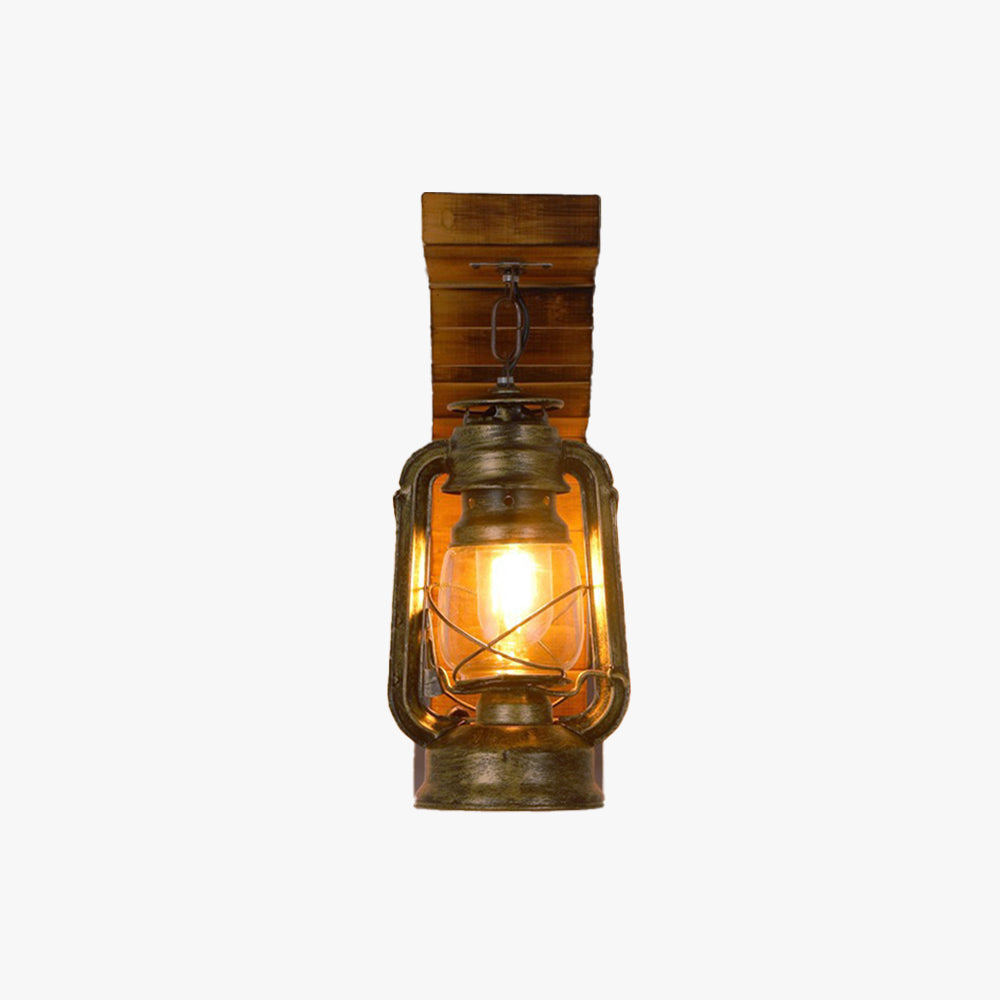Vintage Wandlamp Austin met Metaal en Hout – Retro Lantaarnontwerp voor Woonkamer 1