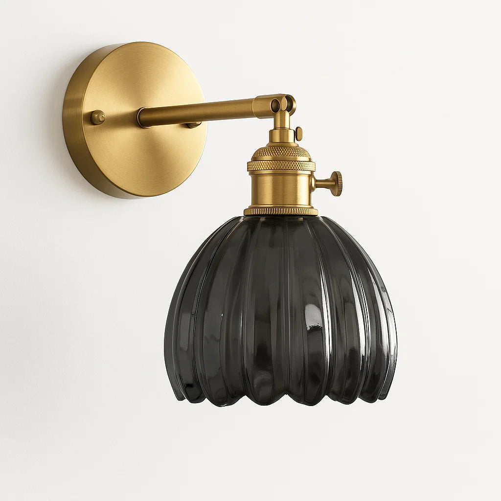 Vintage Wandlamp met Bloemvormige Glazen Kap – Retro Muurlamp voor Sfeervolle Binnenverlichting 2