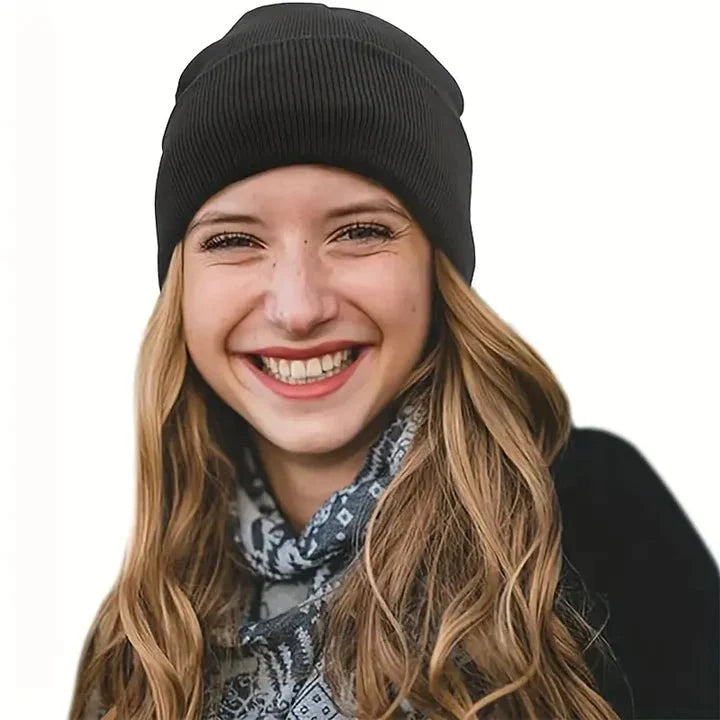 Zijden Beanie voor Winterbescherming - Pluisvrij Haar, Comfortabele en Elegante Hoed - Wol en Zijde, 22 x 23 cm 3