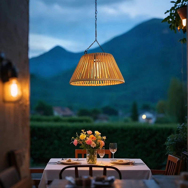 Zonne-energie Tuinlantaarn met USB-oplaadbare Back-up – Weerbestendig Faux Rattan Ontwerp met Automatische Schemeringssensor 4