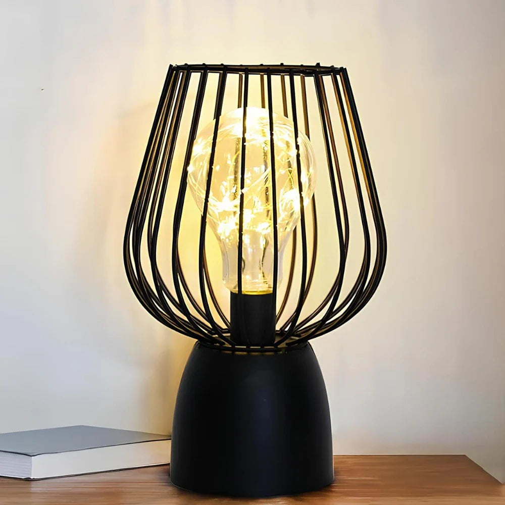 Elegante IJzeren Tafellamp op Batterijen met Warm Wit Licht – Perfect voor Woonkamer en Slaapkamer