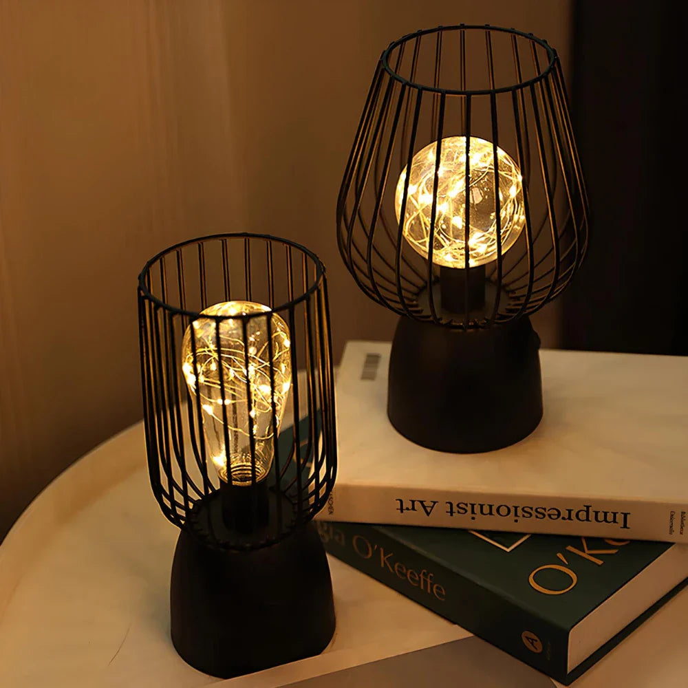 Elegante IJzeren Tafellamp op Batterijen met Warm Wit Licht – Perfect voor Woonkamer en Slaapkamer