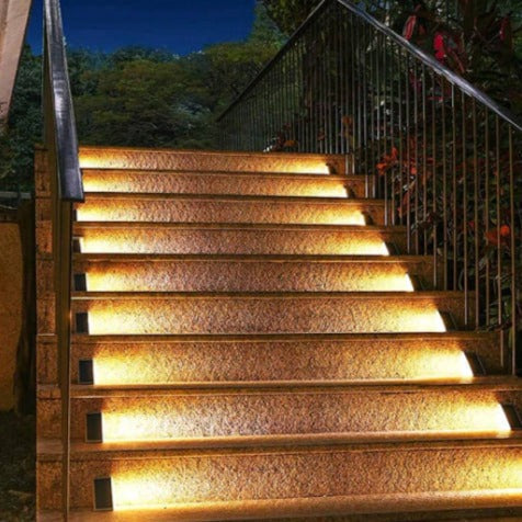 Solar Energy Stair Lighting with Sensor – IP67 Waterproof LED Lighting for Safety and Atmosphere in Outdoor Spaces