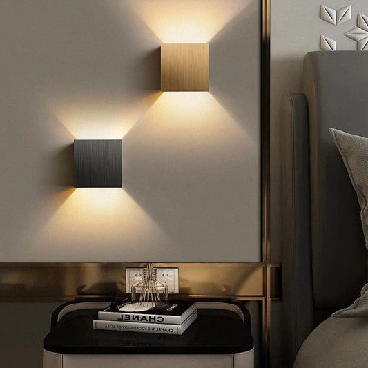 Moderne Wandlamp met Verstelbare Lichtkleur – Aluminium en Acryl Muurlamp voor Binnengebruik