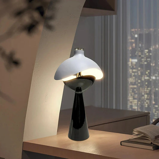 Dimbare Oplaadbare Tafellamp met Sculpturaal Ontwerp – Draadloze en Snoerloze Verlichting in Warm, Natuurlijk en Koel Wit Licht