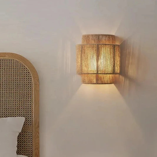 Boho Wandlamp met Henneptouw en Rotan Lampenkap - Handgebreid Muurlamp voor Slaapkamer en Woonkamer 1