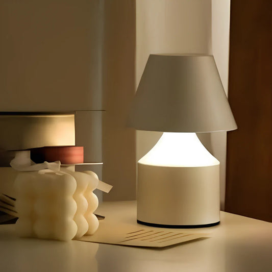 Dimbare Oplaadbare Tafellamp met Touchbediening en Verstelbare Kleurtemperatuur – Draadloos en Modern Nachtkast Lampje