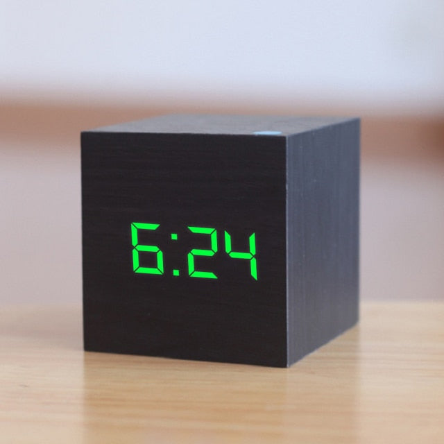 Digitale Wekker CubeGlow met Multifunctioneel Display en Slimme Nachtmodus - Compacte LED Wekker voor Tijd, Datum en Temperatuur 2