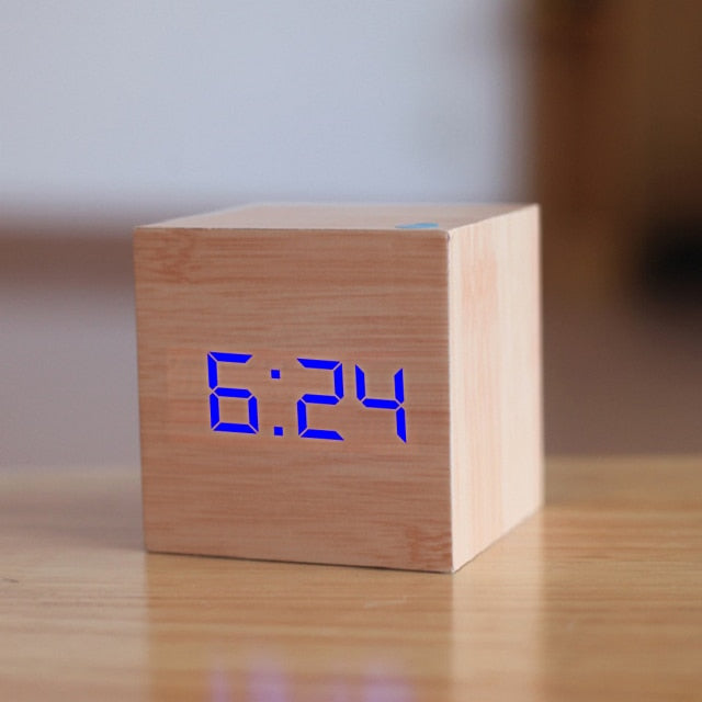 Digitale Wekker CubeGlow met Multifunctioneel Display en Slimme Nachtmodus - Compacte LED Wekker voor Tijd, Datum en Temperatuur 4