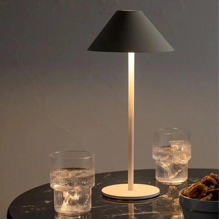 Draadloze Oplaadbare Tafellamp Zwart met Touch-Dimfunctie en 360° Verlichting - Waterdicht IP54 6