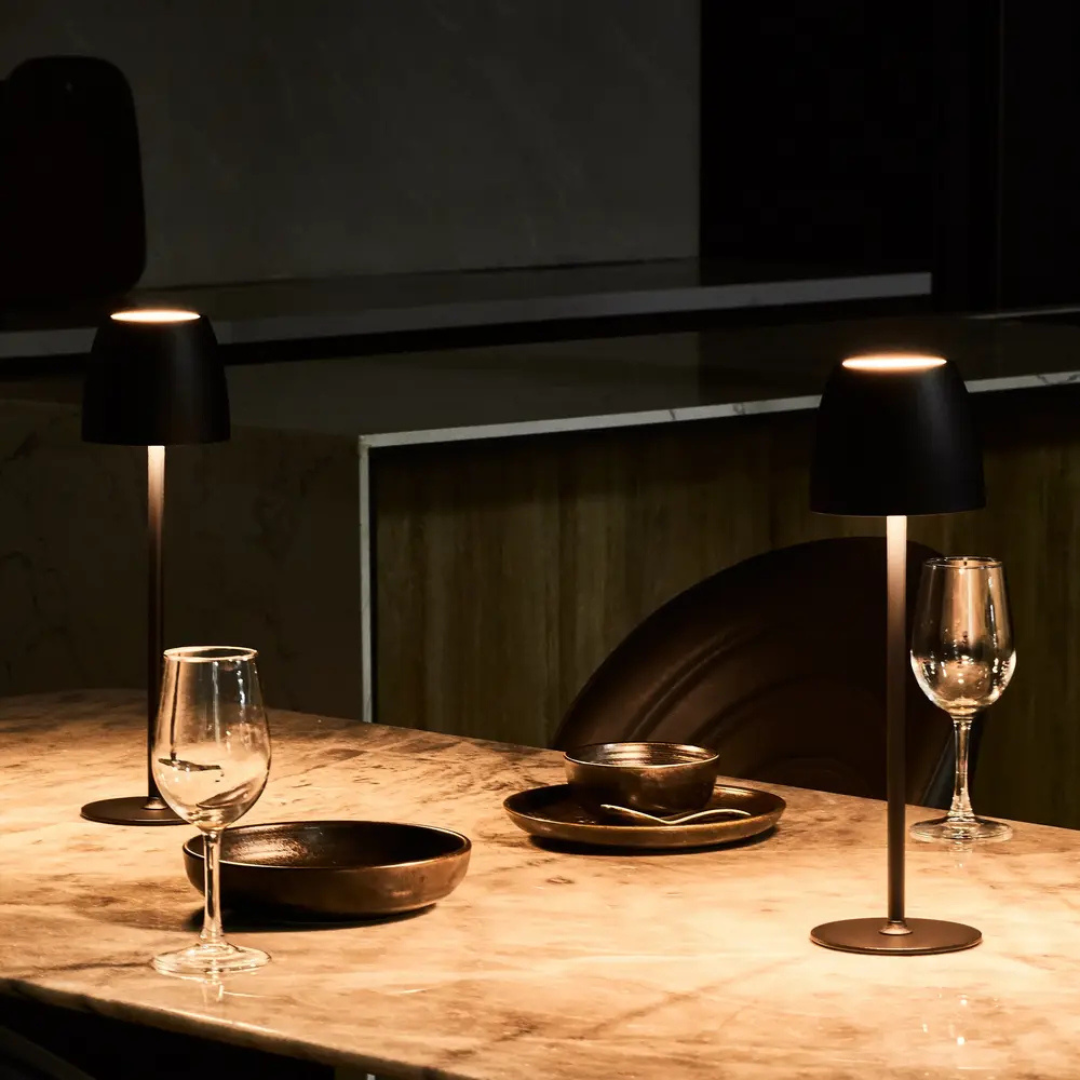 Draadloze Tafellamp met Luxe Design en Dimbare Functie – LumoGlow 2