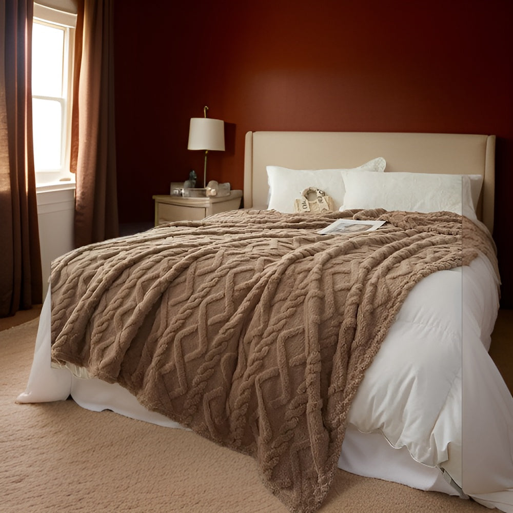 Dubbellaagse Fleece Deken met Geometrisch Patroon – Zacht en Warm voor Thuis en Reizen 3