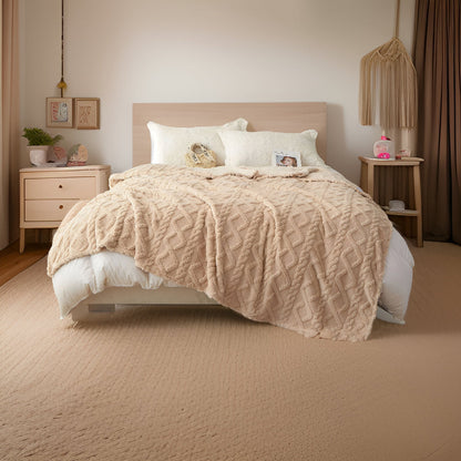 Dubbellaagse Fleece Deken met Geometrisch Patroon – Zacht en Warm voor Thuis en Reizen 4