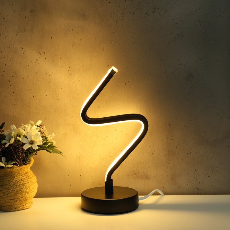 Elegante Oplaadbare Tafellamp met Aanraakbediening – Draadloze Zwarte LED Nachtkast Lampje voor Stijlvolle Verlichting 2