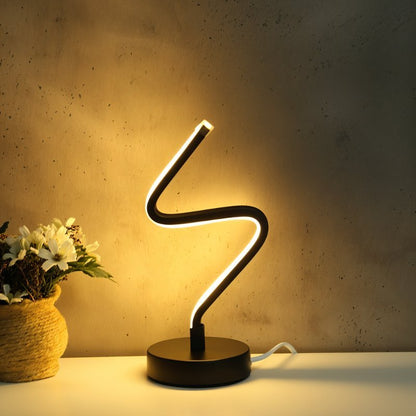 Elegante Oplaadbare Tafellamp met Aanraakbediening – Draadloze Zwarte LED Nachtkast Lampje voor Stijlvolle Verlichting 2