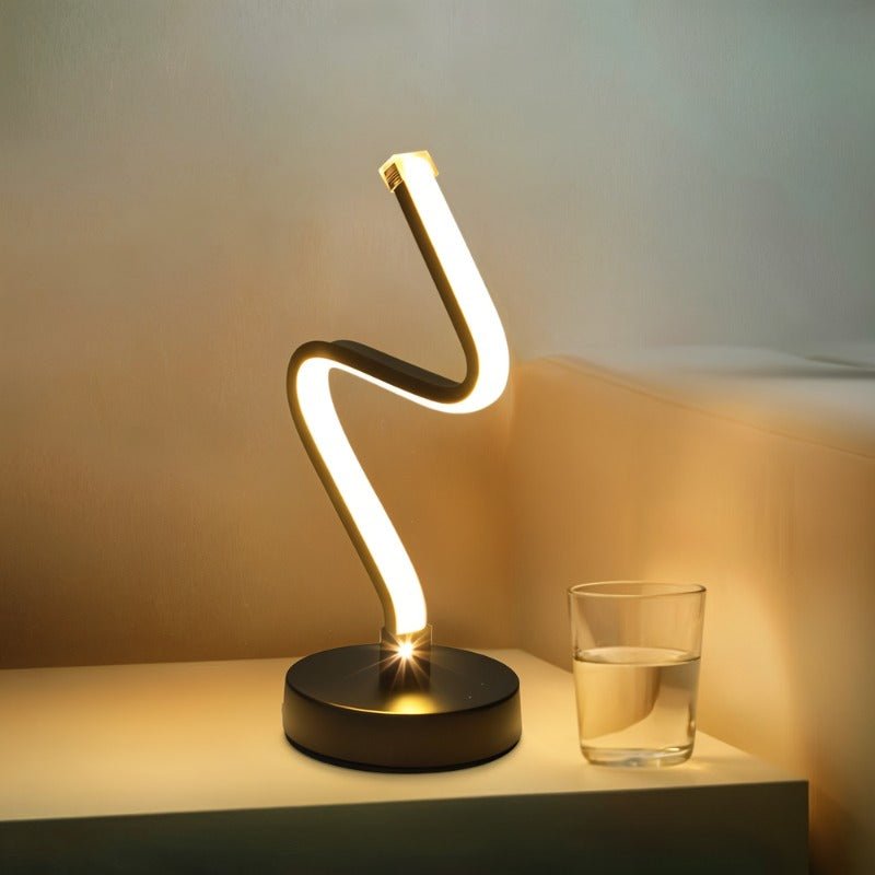 Elegante Oplaadbare Tafellamp met Aanraakbediening – Draadloze Zwarte LED Nachtkast Lampje voor Stijlvolle Verlichting 3