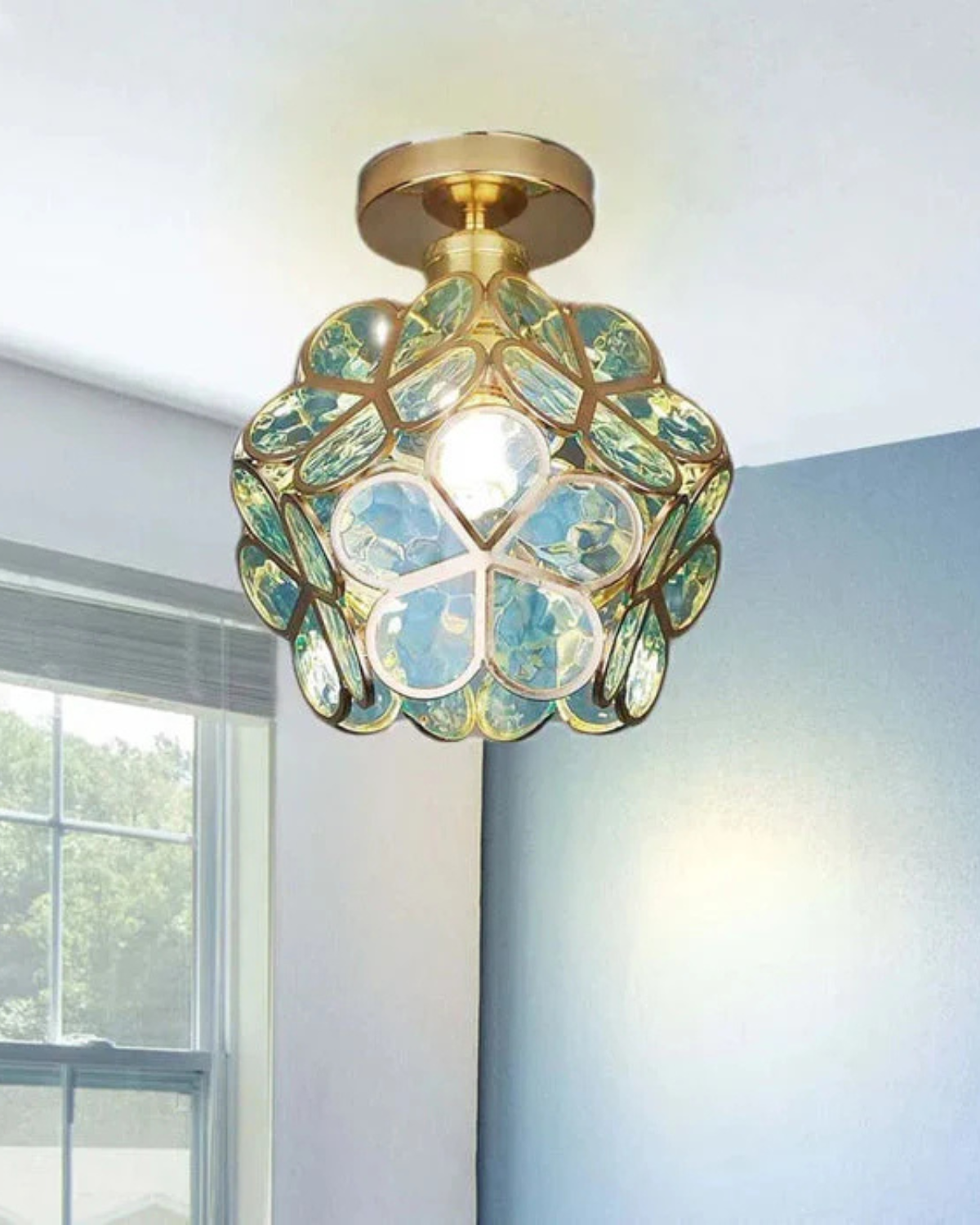 Elegante Plafondlamp met Bloemenontwerp van Acryl en Verguld IJzer - Zwarte Led Plafonniere voor Slaapkamer en Woonkamer 7