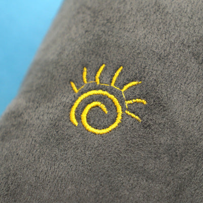 Ergonomisch Auto Kussen voor Kinderen met Neksteun en Gordelbevestiging – Grijs Polyester, 30 x 20 x 10 cm 2