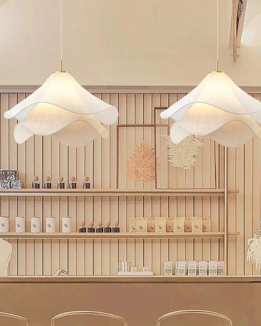 Etherische Bloem Hanglamp met Goudkleurige Details – Uniek Design voor Eettafel, Woonkamer of Slaapkamer Verlichting 1