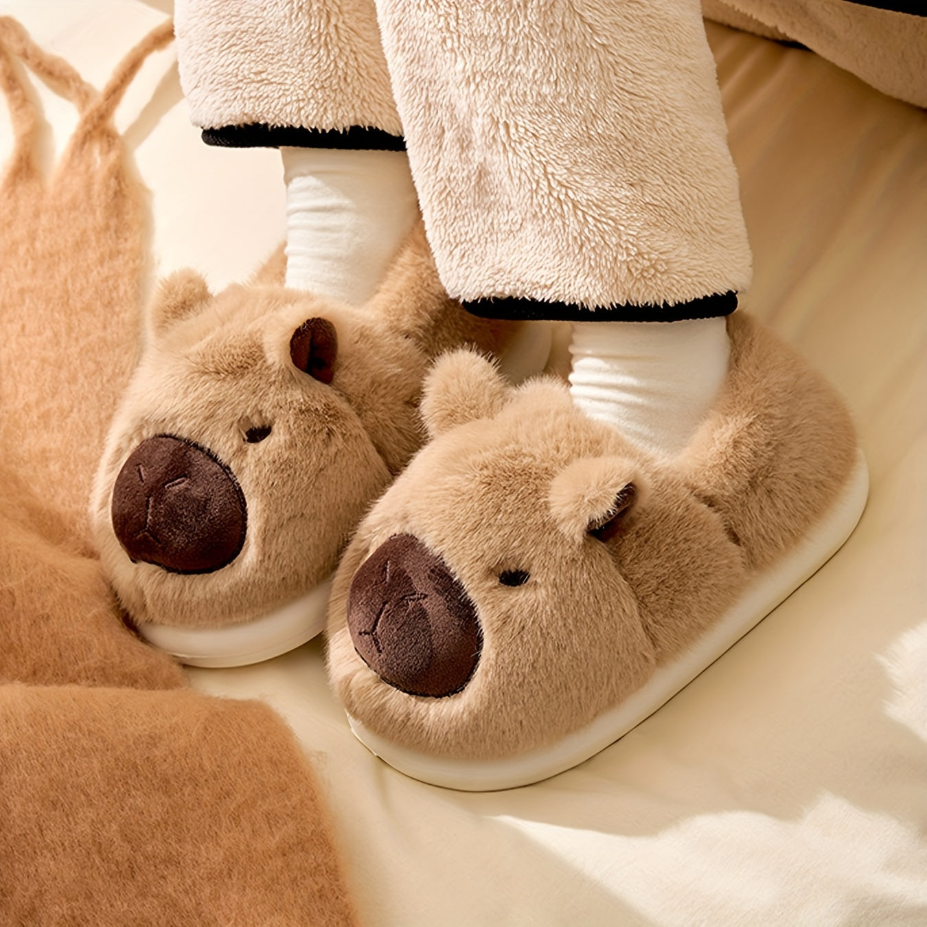 Fluffy Capibara Sloffen – Ultra Zacht en Warm voor Thuisgebruik 4