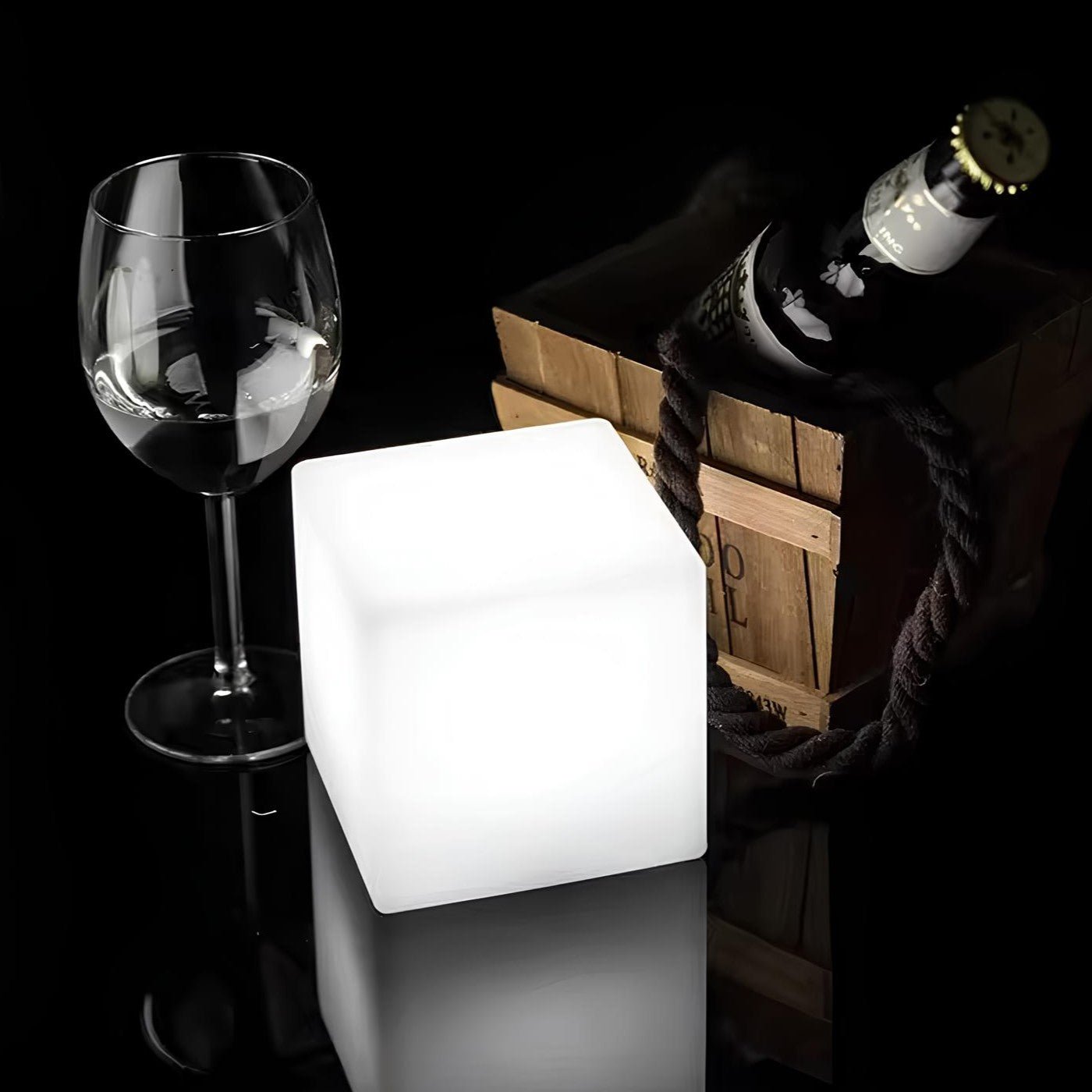 Kubistische Tuinlamp met LED Verlichting en Oplaadbare Batterij – Weerbestendig en Modern Design 5