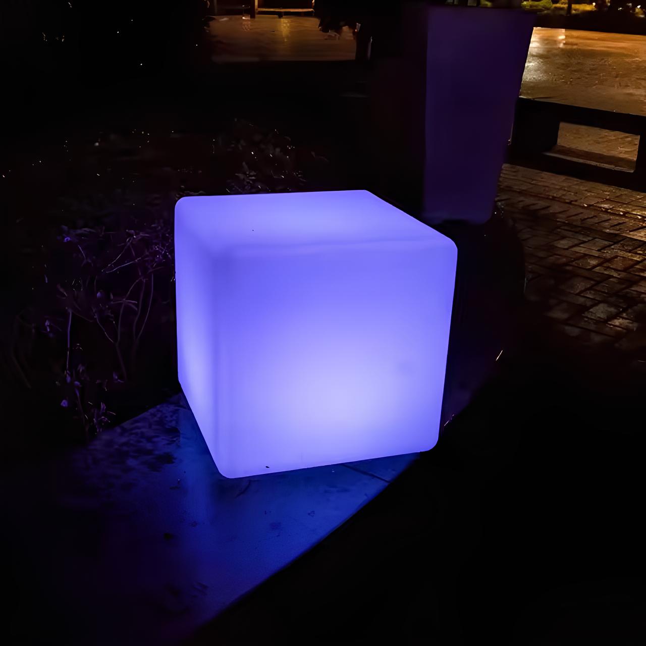 Kubistische Tuinlamp met LED Verlichting en Oplaadbare Batterij – Weerbestendig en Modern Design 6