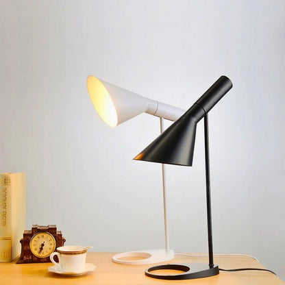 LED Minimalistische Lamp met Verstelbare Kap en Warm Licht – Geschikt voor Wand, Tafel en Vloer 2