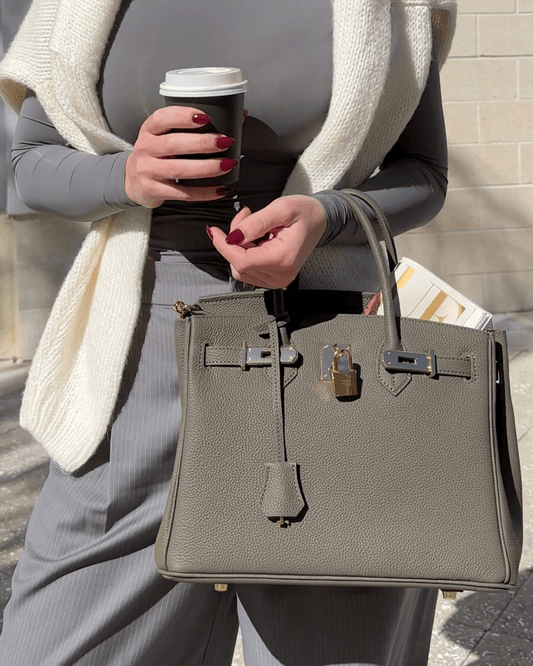 Luxe Leren Draagtas met Ruim Interieur en Multifunctionele Compartimenten – Ideaal voor Reizen en Dagelijks Gebruik 1