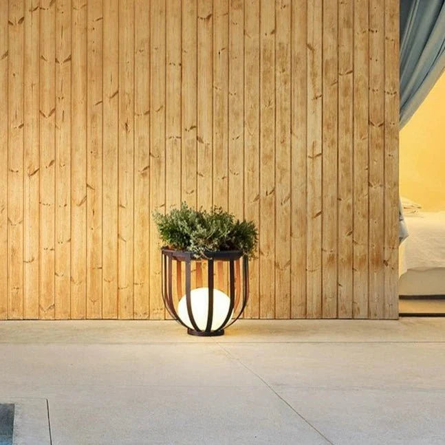Luxe Tuinlamp met Bloembak en LED Verlichting – Waterdicht en Stijlvol voor Buiten 6