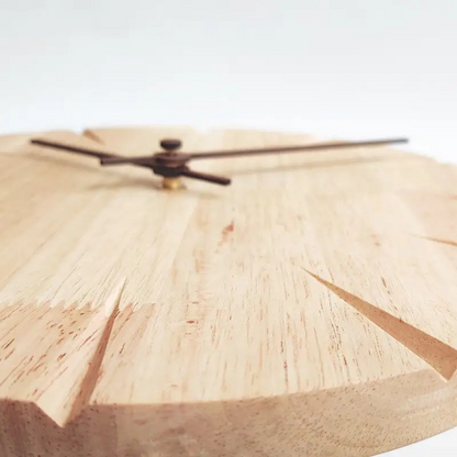 Massief Houten Wandklok met Slingerbeweging – Minimalistisch en Tijdloos Design 2